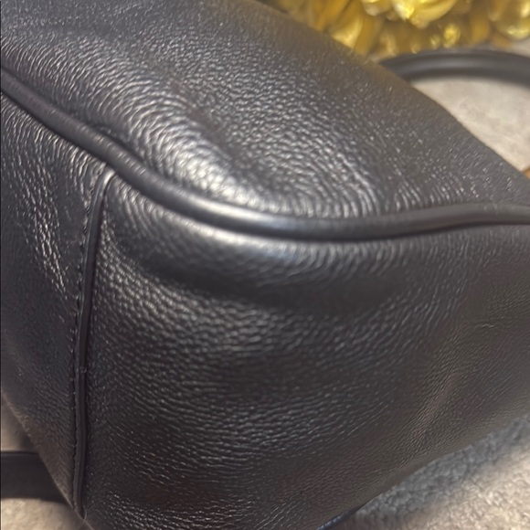 Black Leather Handbag - Picture 9 of 14